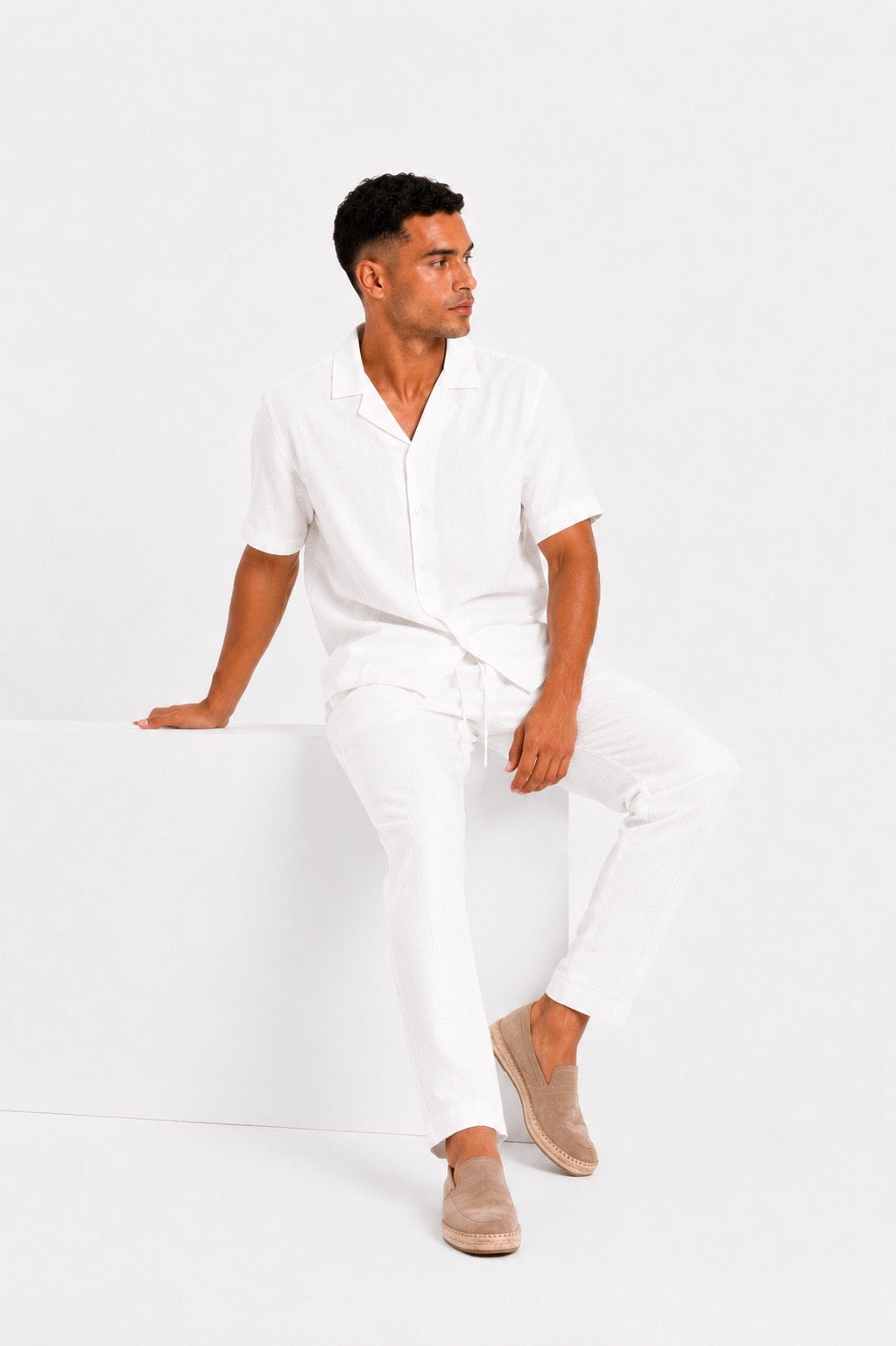 Linen blend shirt short-sleeved