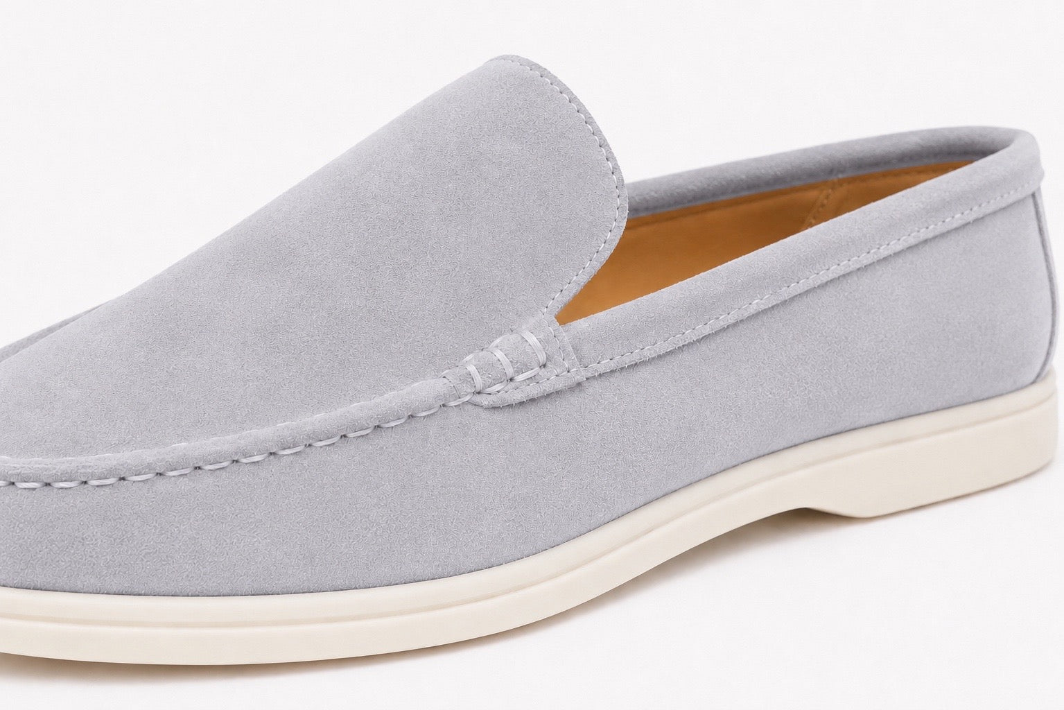 Loafers grey